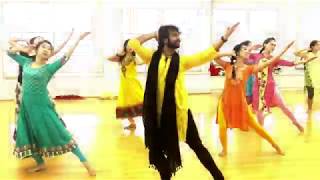 mujhe rang de bollywood dance by devesh mirchandani in taiwan