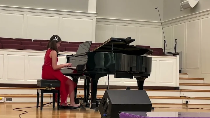 Lucy Sealey - 2022 Christmas Performance