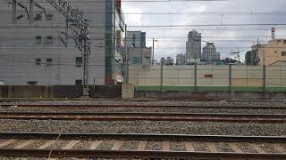 8215호 전기기관차 부산발 서울행 무궁화호 1212 열차