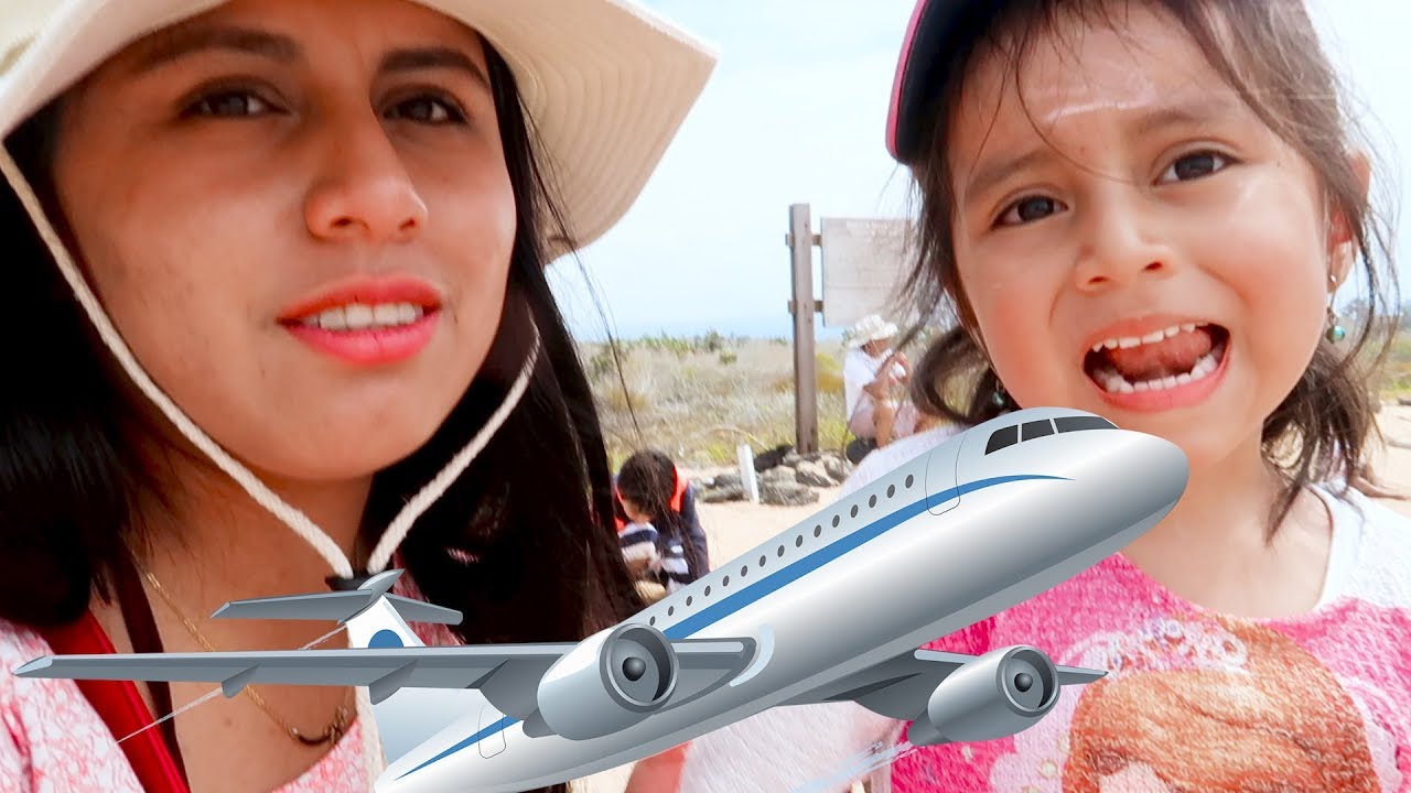 PRIMER VIAJE EN AVIÓN A GALAPAGOS -  VLOG GABY RUIZ