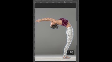 Change Body Pose in Photoshop / Photoshop #short  Triks