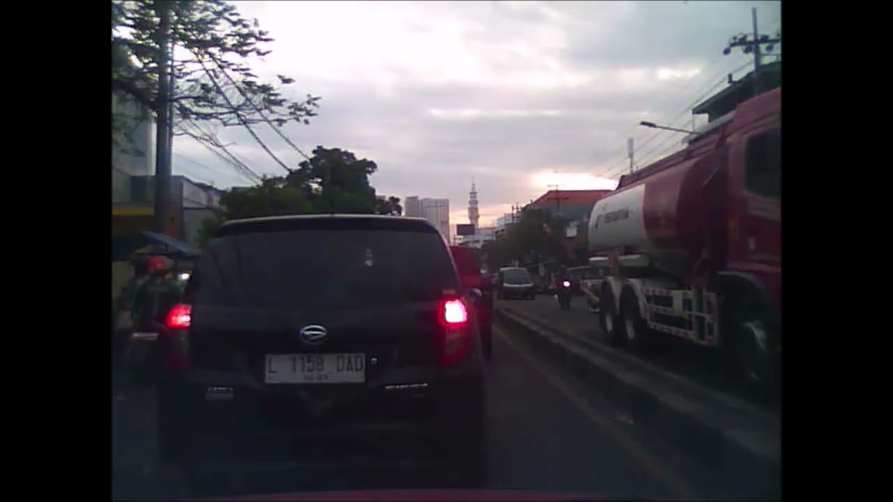 TIMELAPSE FROM TUNJUNGAN PLAZA SURABAYA TO HOTEL HAYAM WURUK PEKALONGAN BY TRANSJAVA TOLL