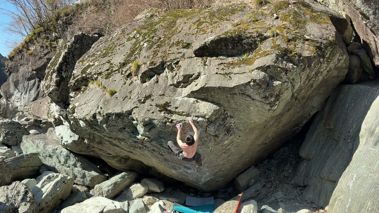 奥吉野 ディアマンテ (四段/V12)