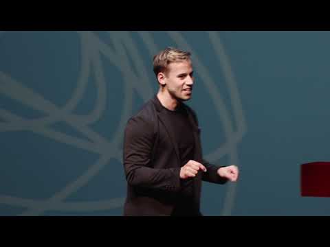 Christoph Burkhardt | How Not To Be A Robot | TEDxDresden