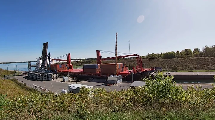 COE LENI traverses the Iroquois Locks