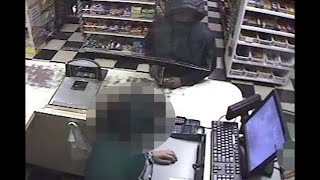 Man seen on camera trying to rob Pompano Beach market