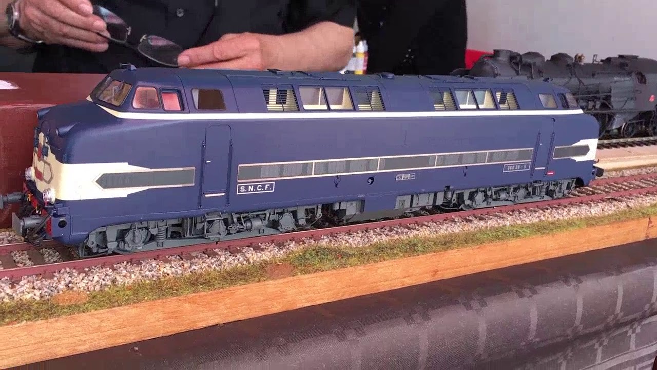 Le train d'olivier: Diesel 060 DB 10 version d'orgine SNCF Mistral