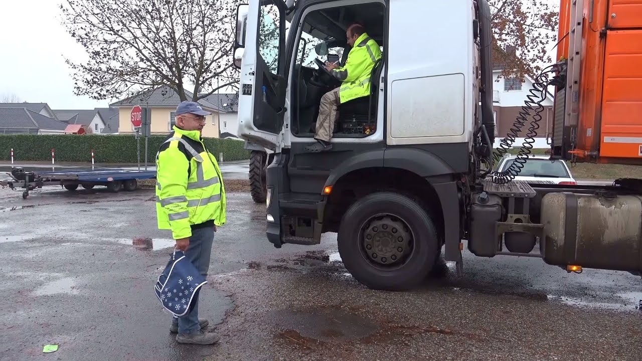 Fahrt mitBauer Edi zur Zuckerrübenfabrik nach Offstein- 2018 hier beendet er seine Trucker Karriere