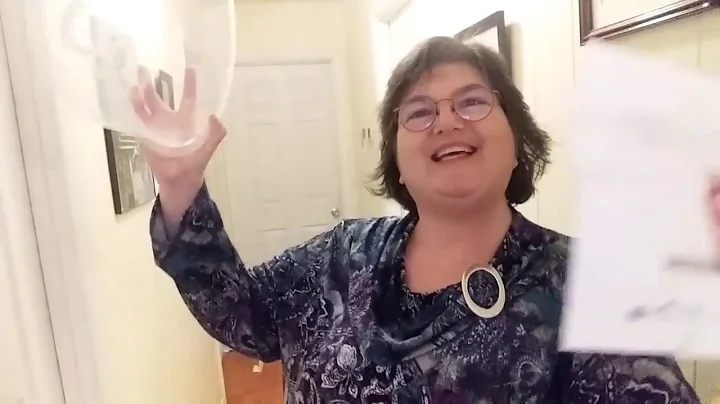 Service Dog Chooses Tonya Lambert as Video Respons...