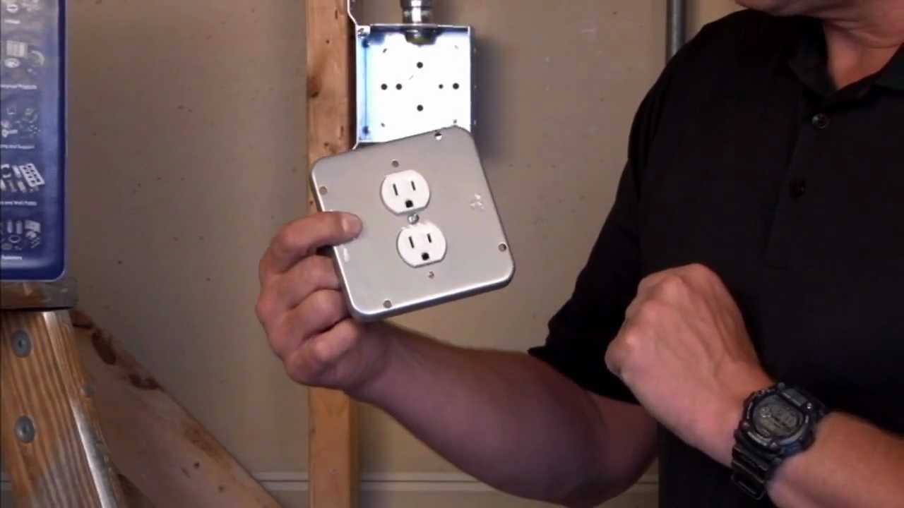 *NEW* 4-11//16/" Square Electrical Box Cover 1//2/" Raised 2 Duplex Receptacles