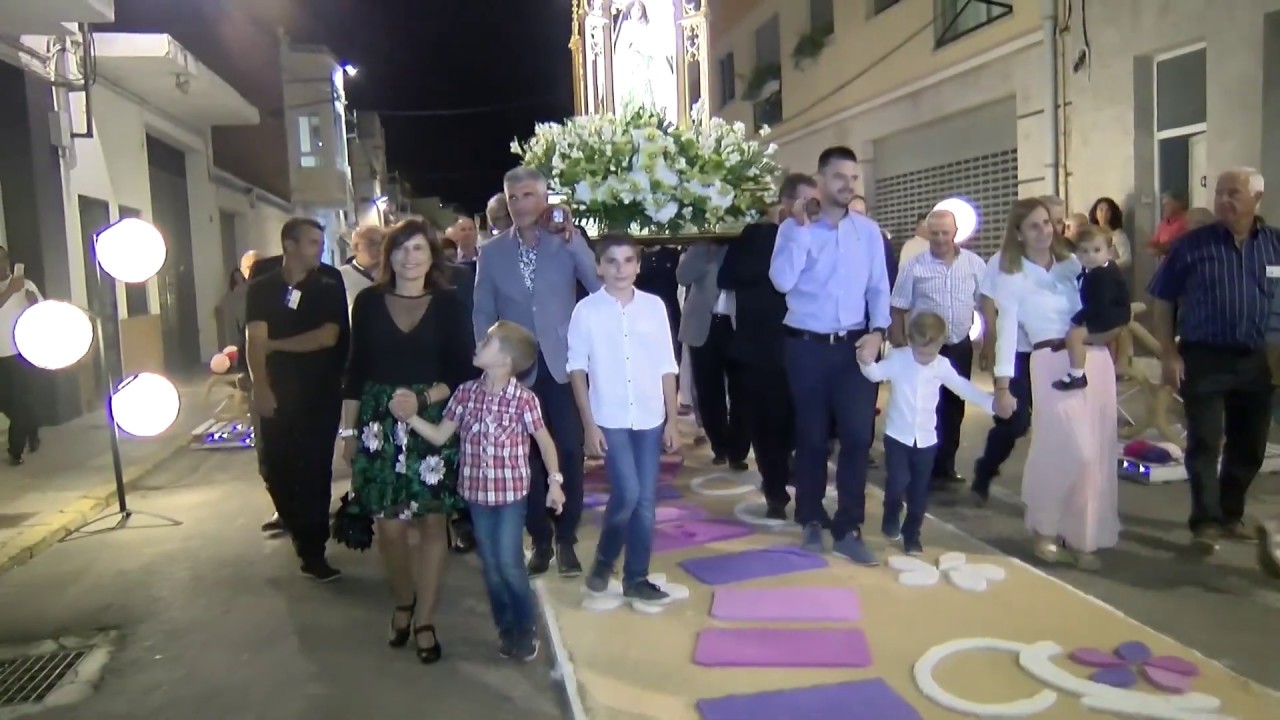 Els canareus i canareves immersos en les Festes Quinquennals 2019 amposta weather