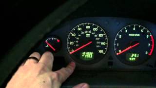 How to reset oil change reminder on 2003 Volvo S60 screenshot 1