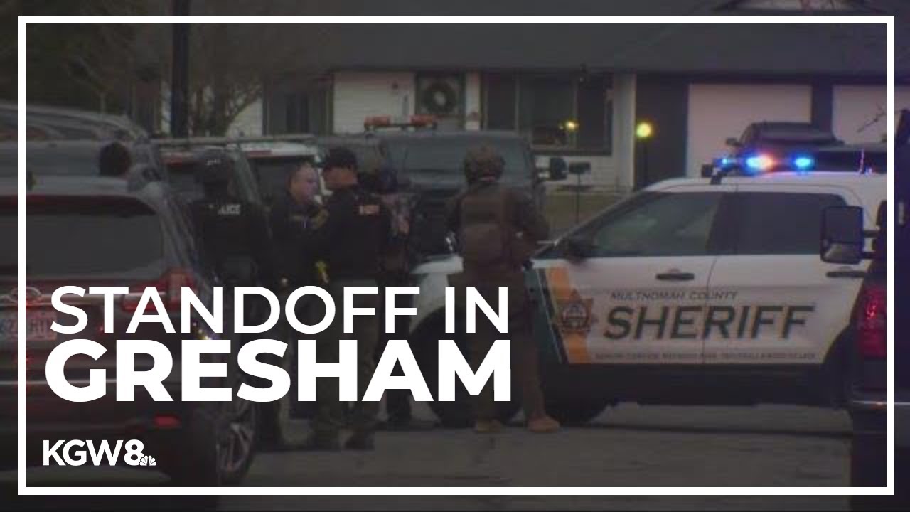 Wanted man in custody after police standoff in Gresham - YouTube