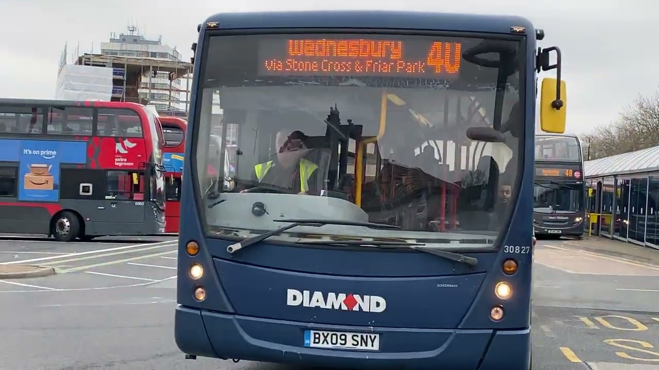 Diamond Volvo B7RLE Plaxton Centro 30827 Bus Route 40 Wednesbury 