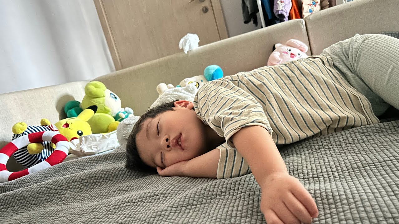 25년 10월 모건(엄마랑 결혼하겠다는 모건이)