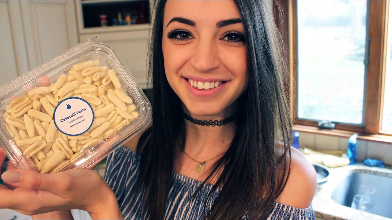 [ASMR] Cooking With Gibi - Fresh Cavatelli Pasta & Kale