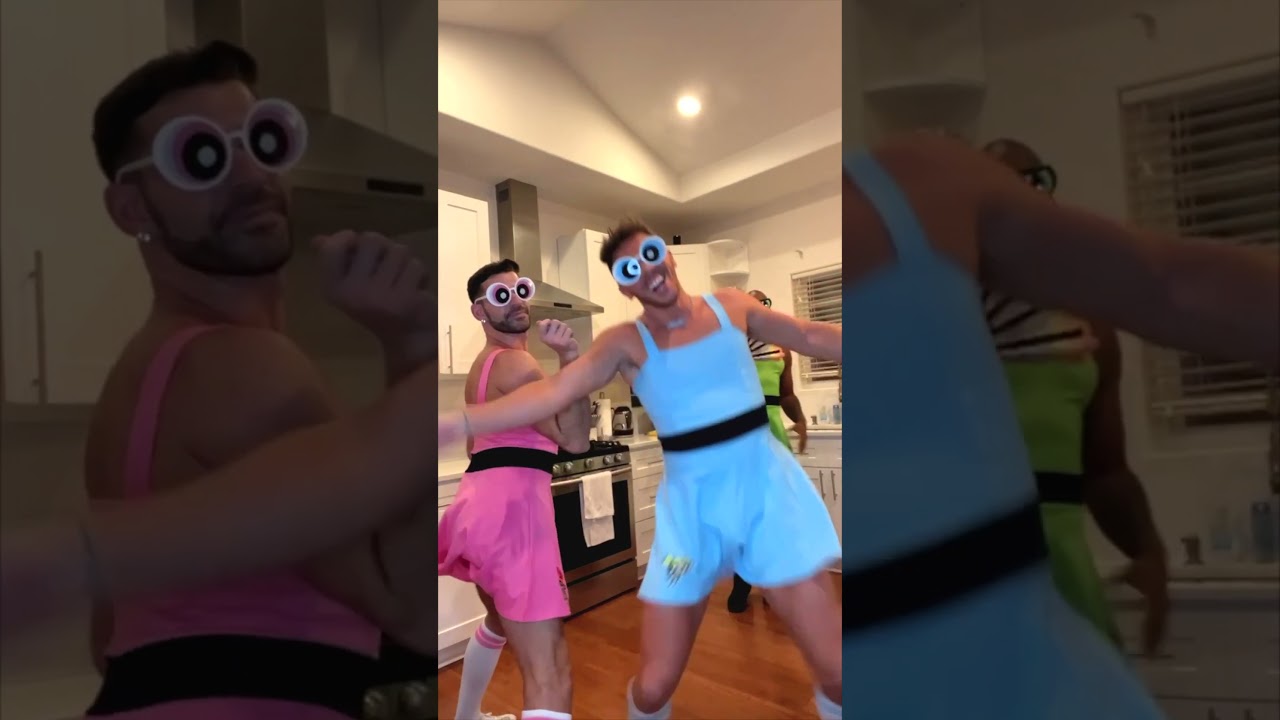 The Powerpuff Girls - Halloween 2023 adlı videoyu YouTube'da izle The Powerpuff Girls - Halloween 2023 adlı videoyu YouTube'da izle