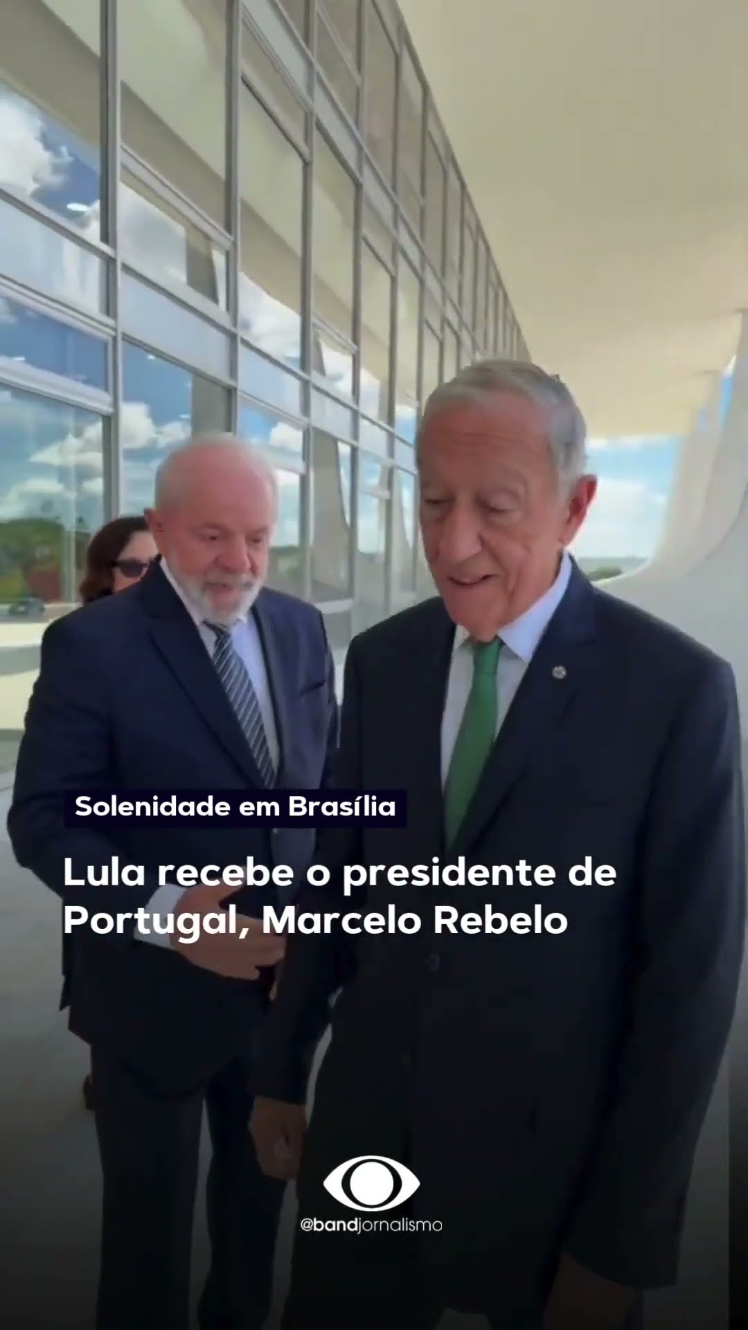 Lula recebe o presidente de Portugal, Marcelo Rebelo, em Brasília #shorts