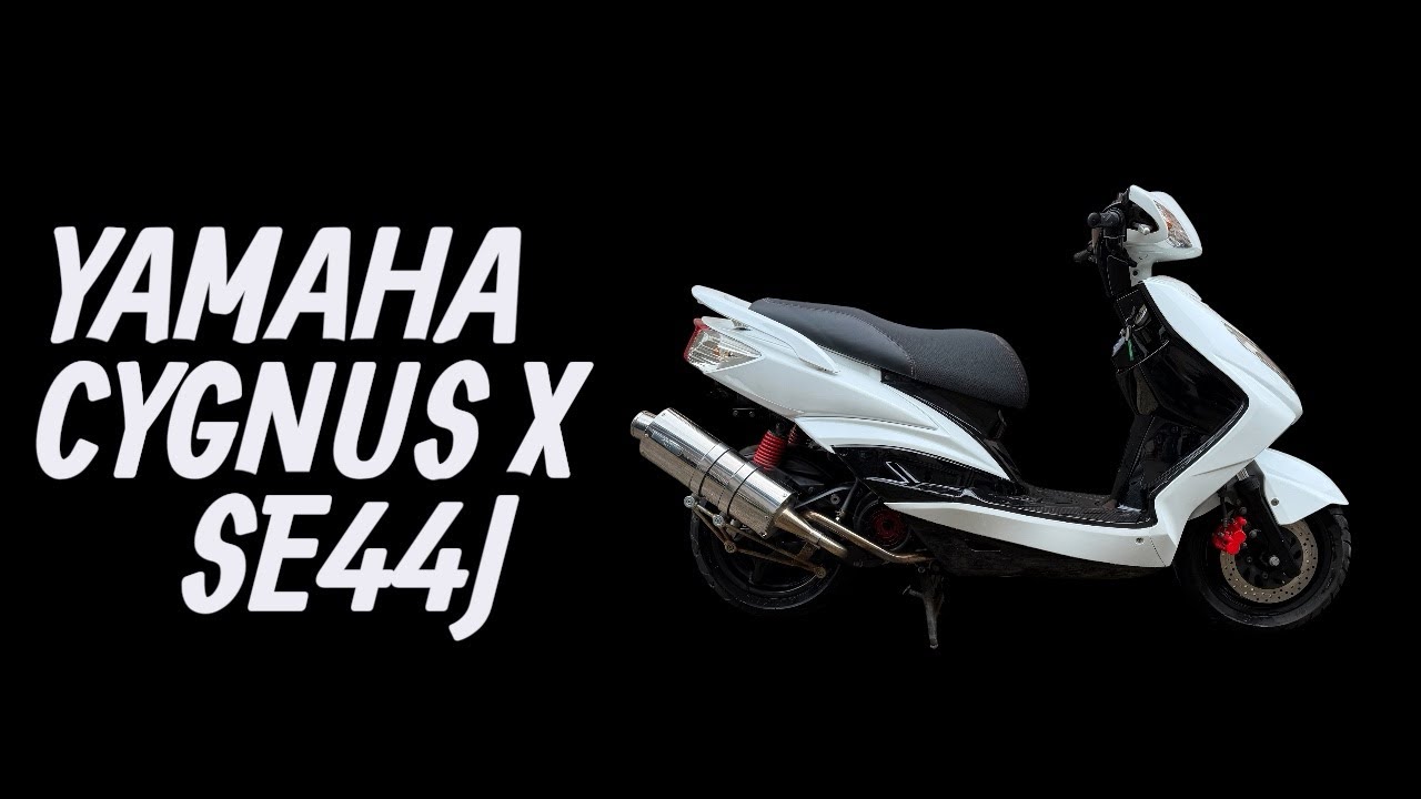 YAMAHA ヤマハ シグナスX 国内2型 SE44J ホワイト 始動 - YouTube