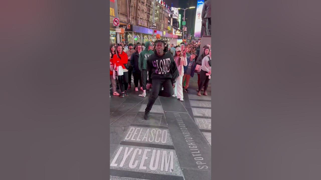 Moves like jagger π₯ Moves like jagger π₯