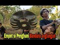 Si Empet Jadi  Layangan Penghuni Bandara Joglangan