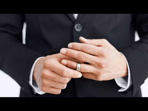 Видео: Может ли быть счастье с разведенным мужчиной? Можно ли строить отношения с разведенным? Сатья дас
