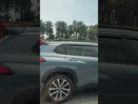 Slow moving traffic jam....on the way to K.L