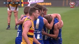 Round 7, 2017 - Ben Cunnington curls it in