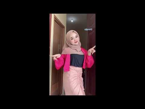 Kompilasi Tiktok Hijab Goyang Meresahkan Pascol    Gunung Gede Terbaru