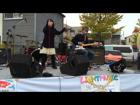 愛に抱かれて @八王子いちょう祭り 2015/11/22