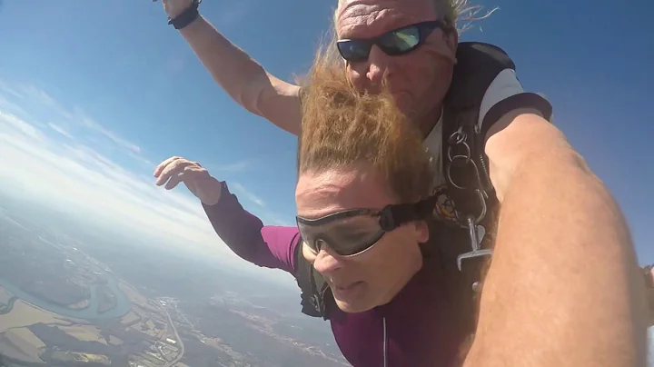 Tandem Skydive | Julia from Dunlap, TN