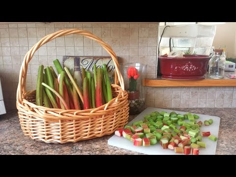 How to Freeze Rhubarb