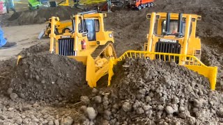 1/14 construction equipment at Best Scale Semi & Equipment Show