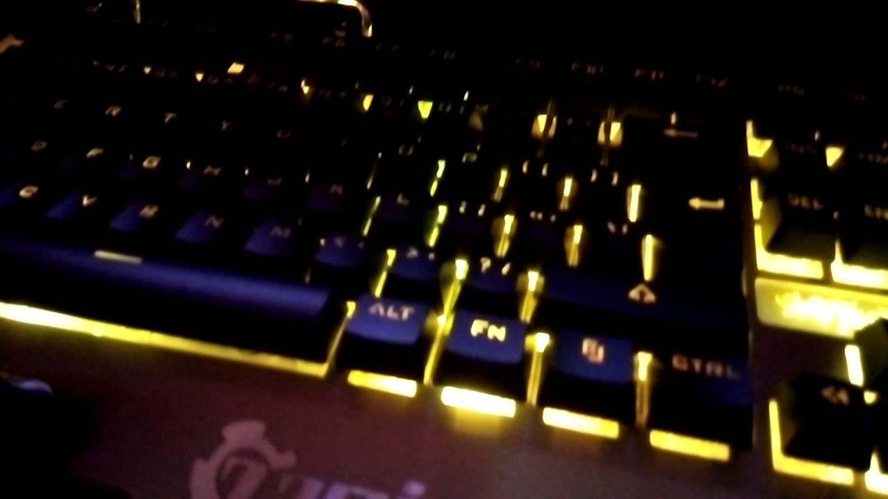 7pin PK900 Gaming Keyboard - YouTube