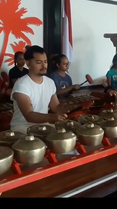 Aja Lamis - Gamelan di Suriname