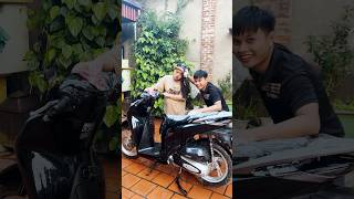 The husband is rubbing his motorbike😂,Daily life of a couple #shorts #shortsvideo #family #couple