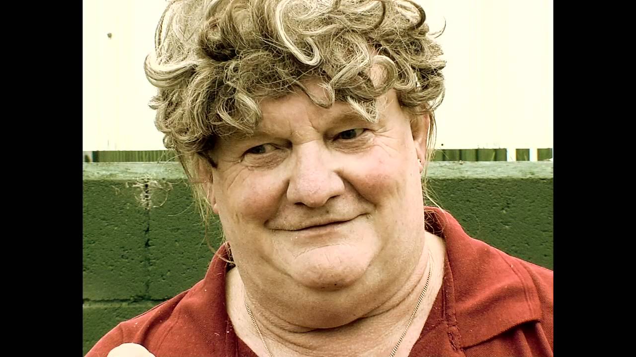 Fred Hollows Ad parody - Uni Revue 2011: Larageddon!