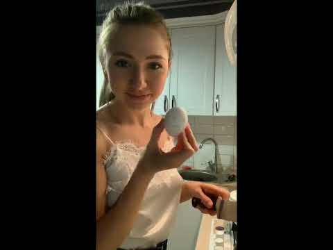 Beauty Russian Girl in Kitchen Periscope Live Stream