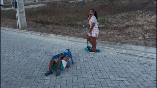 Marina E Lucas Andam De Patinetes No Condomínio Vlog Sem Cortes.