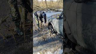 НИВА ПРОВАЛИЛАСЬ ПОД ЛЁД! #4x4 #бездорожье #offroad