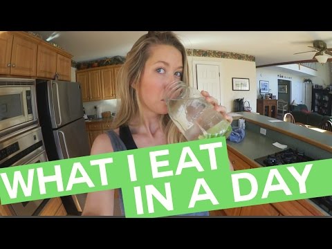 WHEN I EAT PLANT BASED | Emily Peet