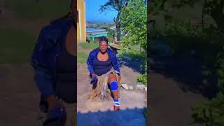 Indoni Idlala Ushuni Ohlukile