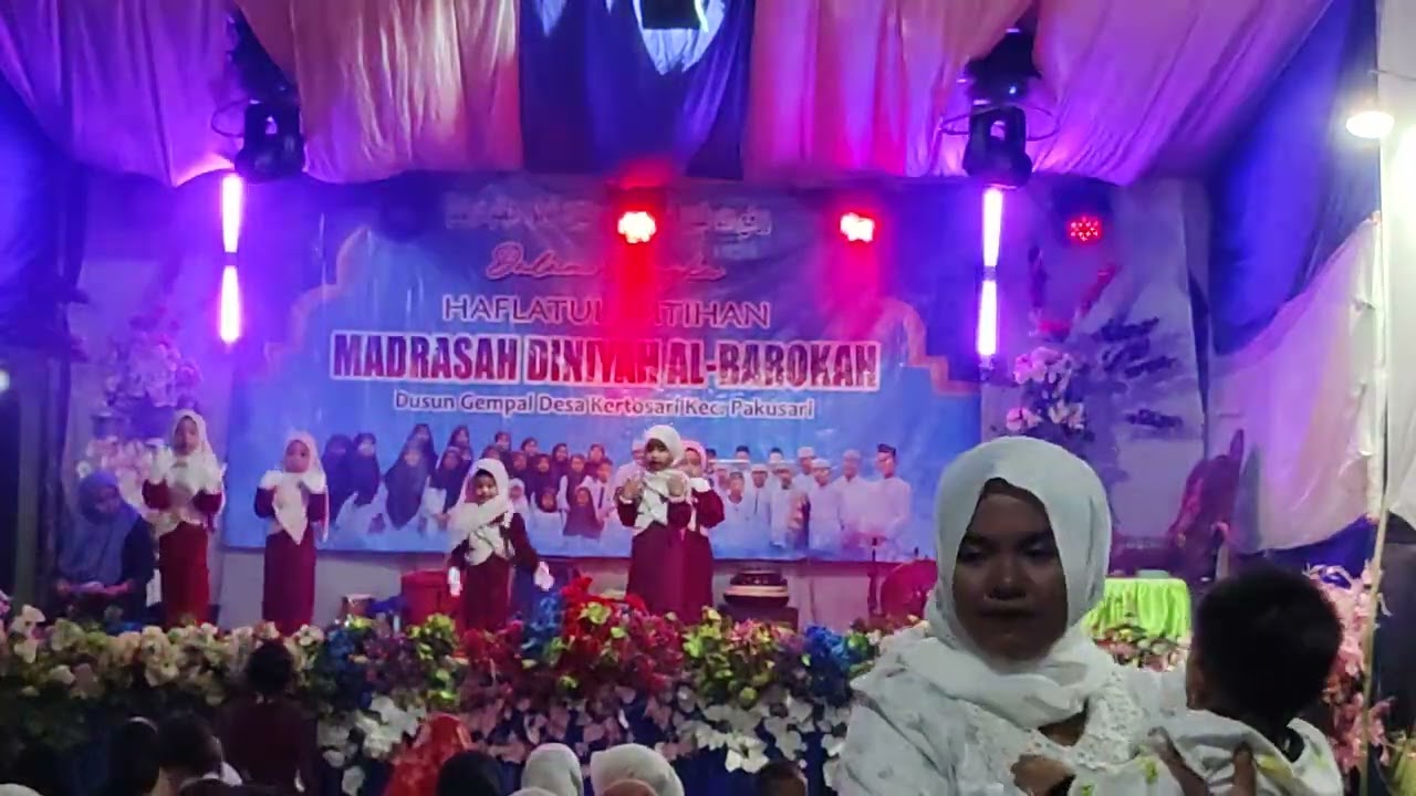 Tampilan haflatul imtihan MD AL-BAROKAH 