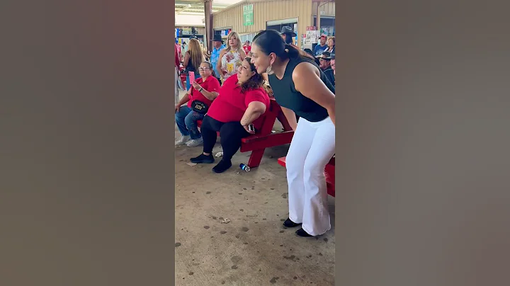 Gonzalo dancing to Anita #fyp #viral #trending #shorts #diversion