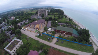видео Отдых в гостинице «Сан-Сиро» на курорте Гудаута (Абхазия), официальный сайт туристической компании.