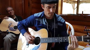 Chris Herbst demonstrates slide in G