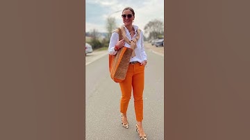 Thumbnail of Looks para combinar el color naranja