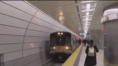 Full LIRR service pulls into Grand Central Madison