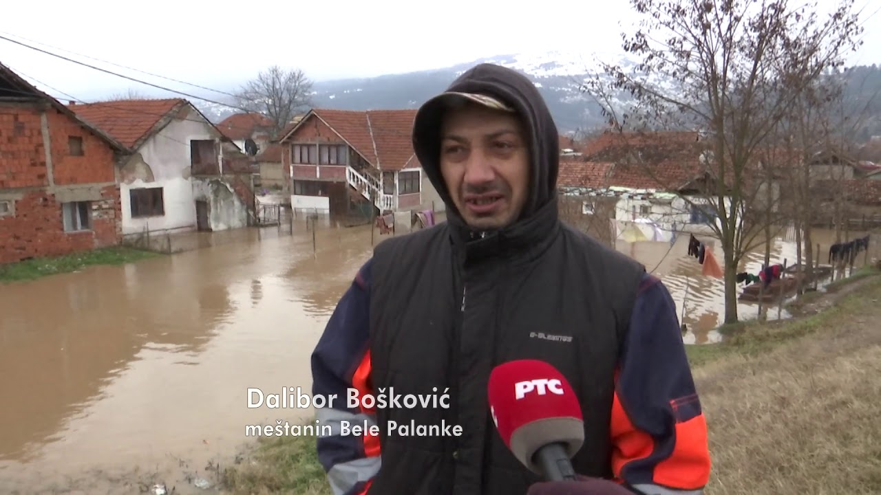 EVAKUISANI MEŠTANI  CRVENE REKE I DELA NASELJA MURICA U BELOJ PALANCI