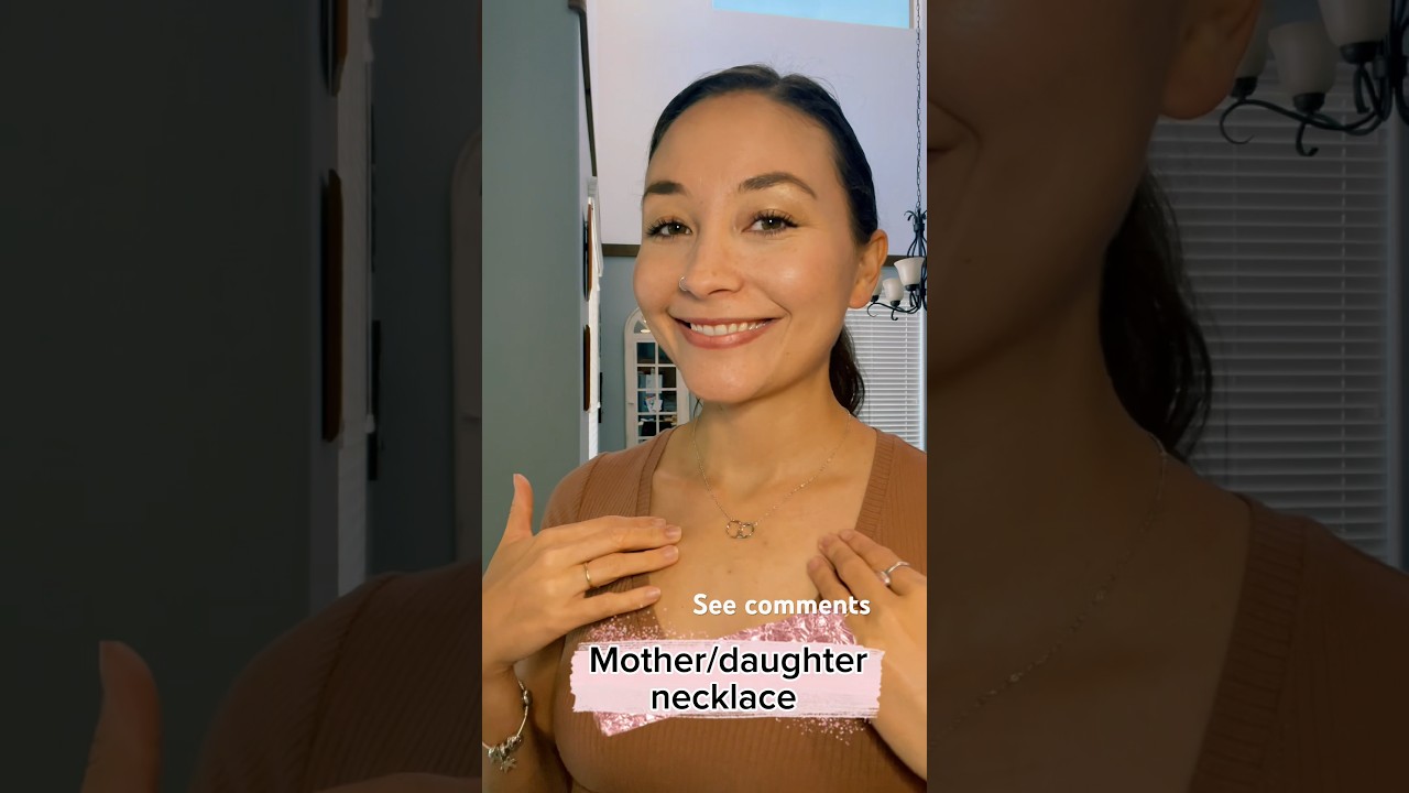 Mother/daughter necklace idea 